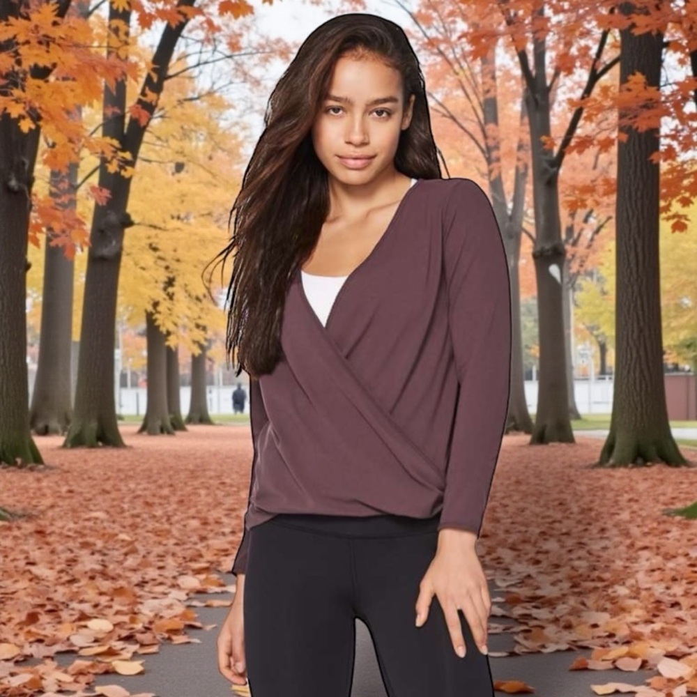 Lululemon Full Freedom Long Sleeve in Black Cherry Sz 10 - Picture 2 of 10